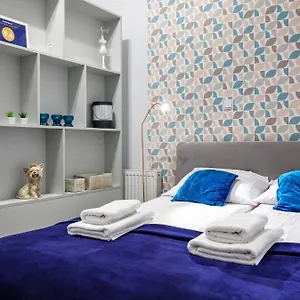Cracwow Apartment